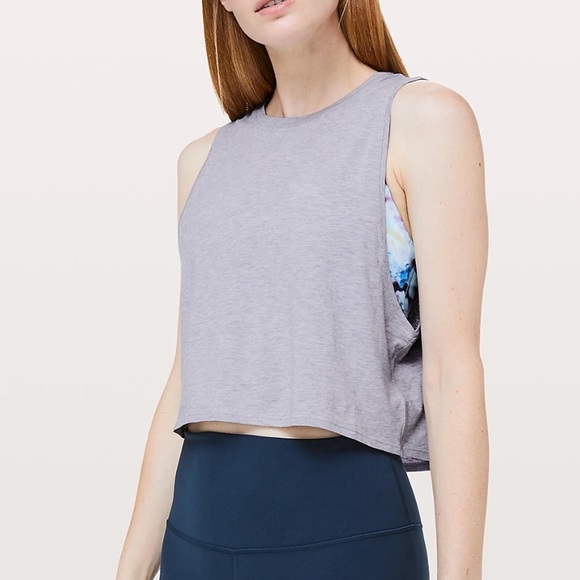 *NEW* lululemon Crop Tank - Picture 2 of 2